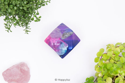 Orgonite Cuboctahedron – Lapis Lazuli, Clear Quartz & Amethyst - Top