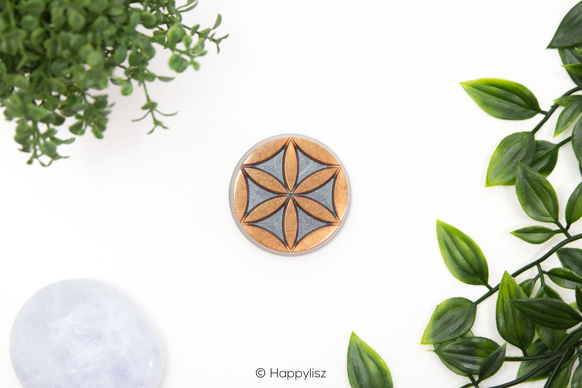 Orgonite Disc - Seed of Life - Labradorite - Top