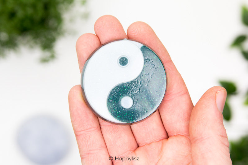 Orgonite Disc - Yin Yang - Moss Agate, Petrified Wood & Tree Agate - In Hand