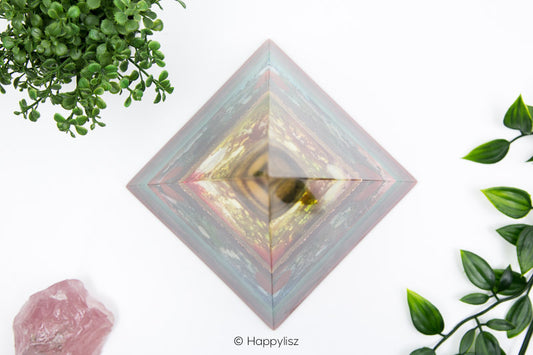 Russian Orgonite Pyramid - Tiger's Eye, Red Jasper & Labradorite - Top